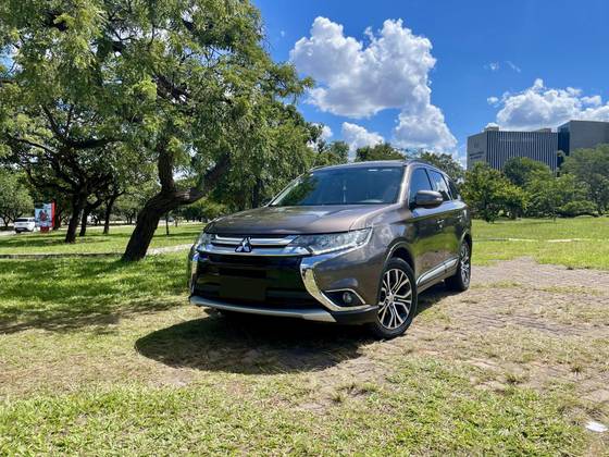 MITSUBISHI OUTLANDER 2.0 16V GASOLINA 4P AUTOMÁTICO